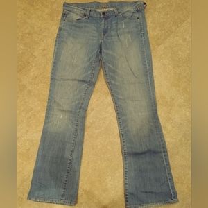 Old Navy The Flirt bootcut jeans 10R light wash